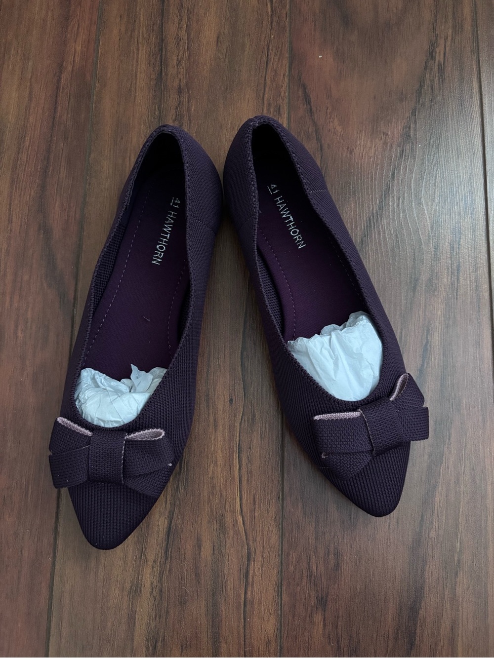 41 Hawthorn Pointed Bow Flats in Dark Purple